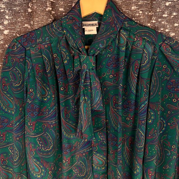 Vintage Koret Paisley Blouse with Neck Tie Long Sleeve Shirt Size 8P - Picture 3 of 6